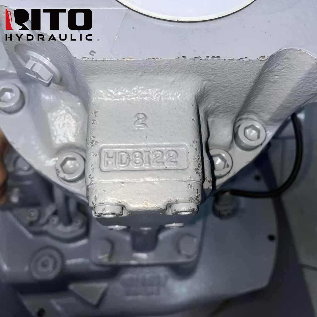 9121198 Hydraulic Pump 